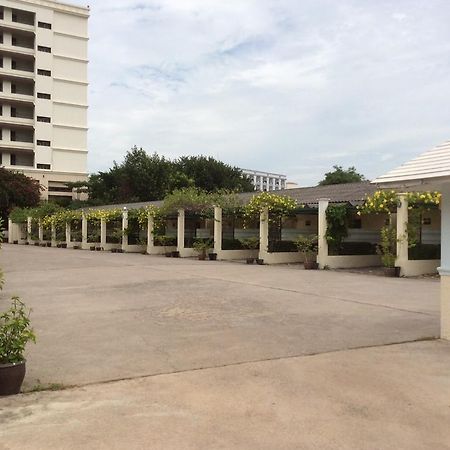 Money Resort Pattaya Buitenkant foto